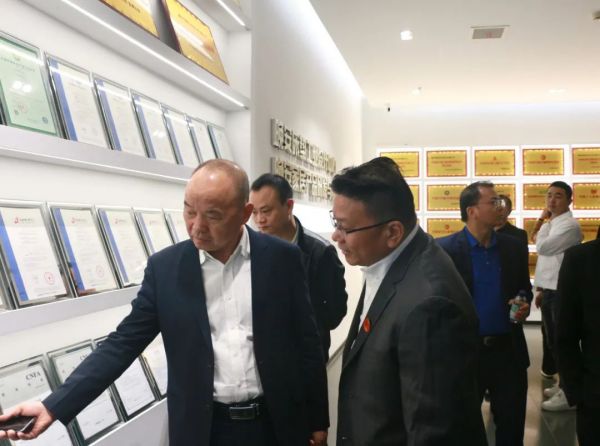 湖南省家具行業(yè)協(xié)會,家具行業(yè)協(xié)會,家具行業(yè)